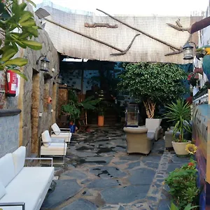 La Piedra Viva , Siete Hermanos 2*, Agüimes Espagne