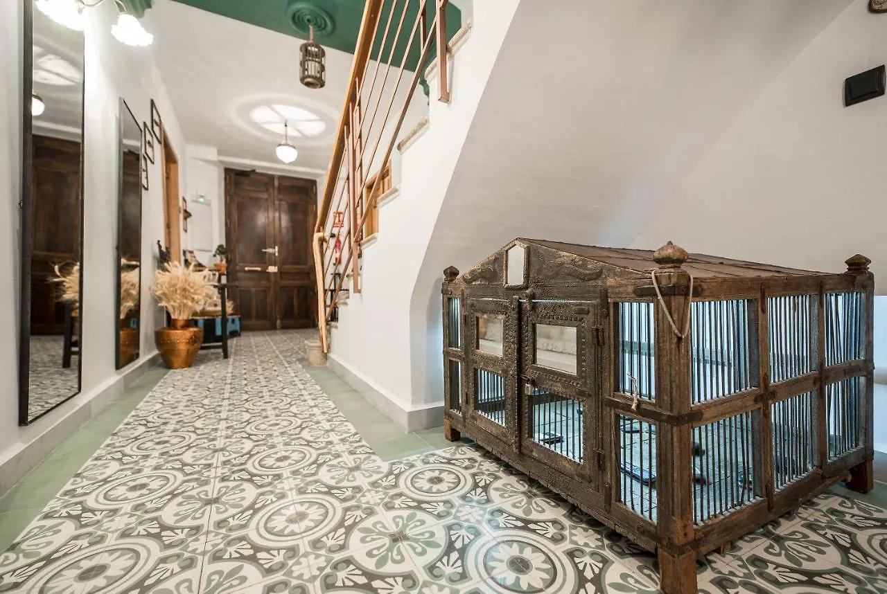 Manuel De La Capilla Hotel Arbuniel